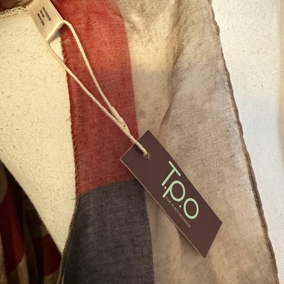 Vest - Picture 5 of 5